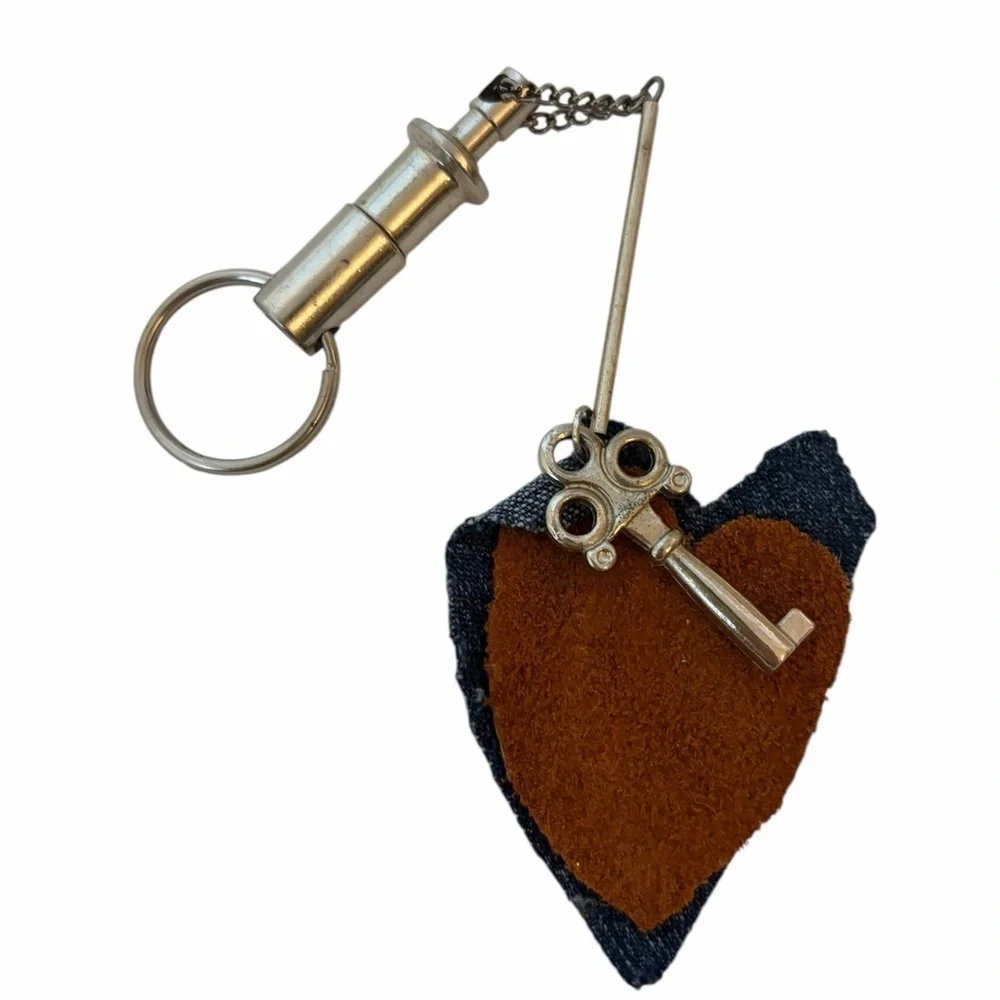 Vintage Key Charm Keychain Leather Heart Tassel Silver Tone Unique Retro